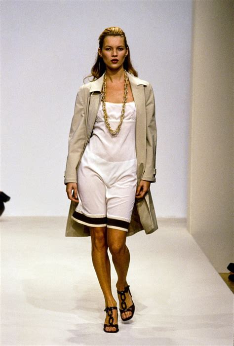 kate moss prada runway